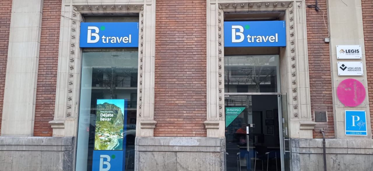 B Travel