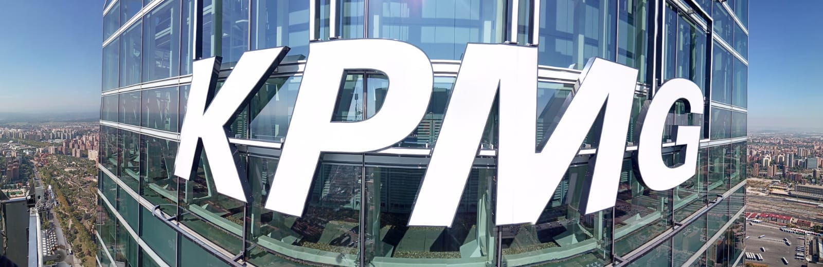 Implantación imagen KPMG